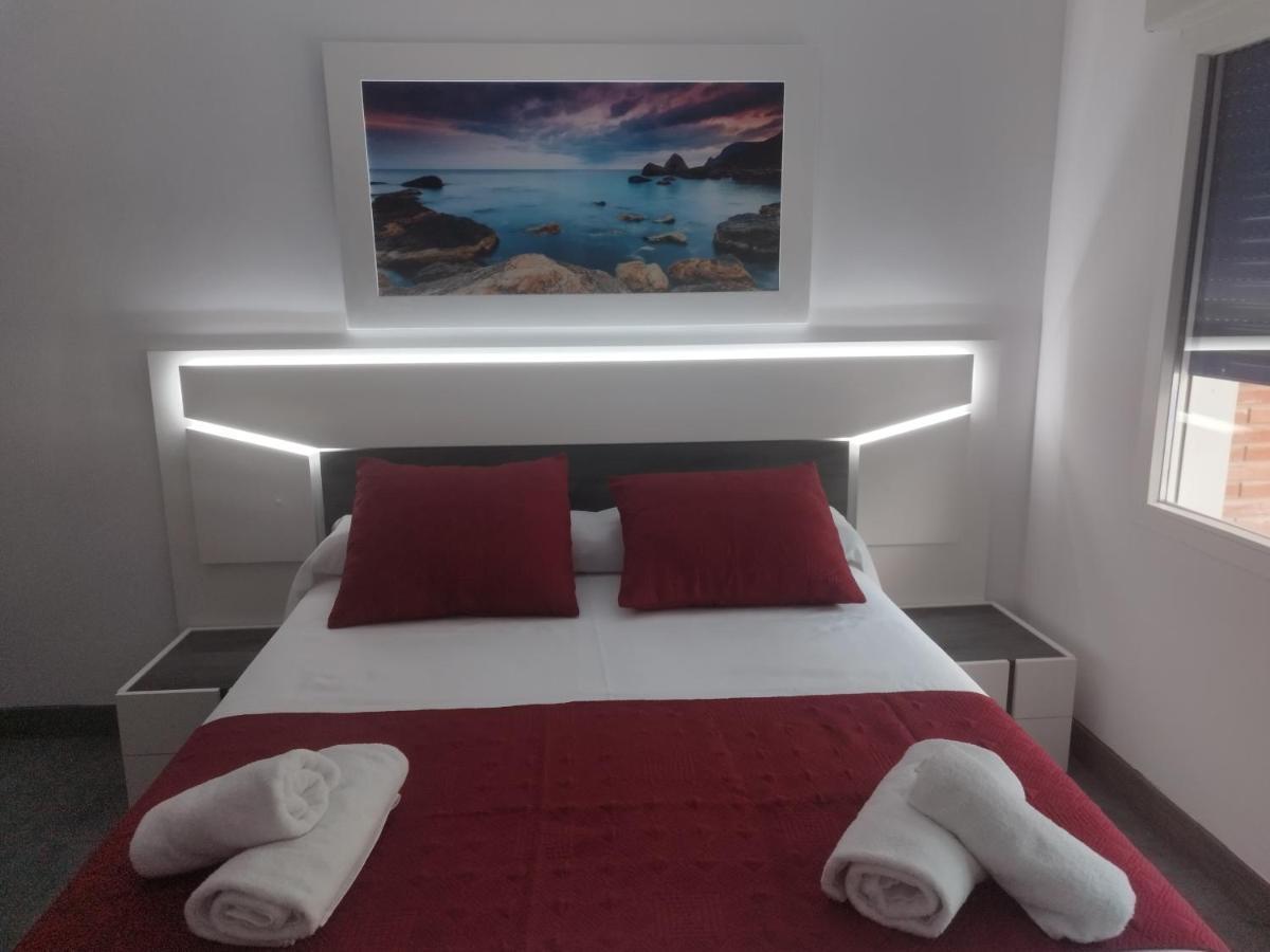וילאביצ'יוסה Apartamento Pie De Playa, El Puntal-Villaviciosa מראה חיצוני תמונה